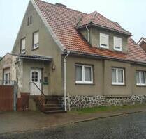 Einfamilienhaus - 68.000,00&nbsp;EUR Kaufpreis, ca.&nbsp; 120,00&nbsp;m&sup2; in Beetzendorf (PLZ: 38489)