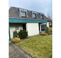 Freistehendes Einfamilienhaus - 1.100,00&nbsp;EUR Kaltmiete, ca.&nbsp; 125,00&nbsp;m&sup2; in Neuwied (PLZ: 56564)