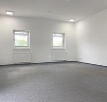 VB3871a Moderne Bürofläche in einem Gewerbeanwesen Regenstauf