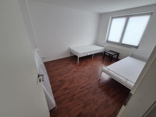 Foto - Wohnung 4 Zimmer - 1.200,00&nbsp;EUR Kaltmiete, ca.&nbsp; 90,00&nbsp;m&sup2;