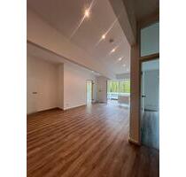 Helle, flexible Gewerbeeinheit mit Wohnmöglichkeit - Mutterstadt