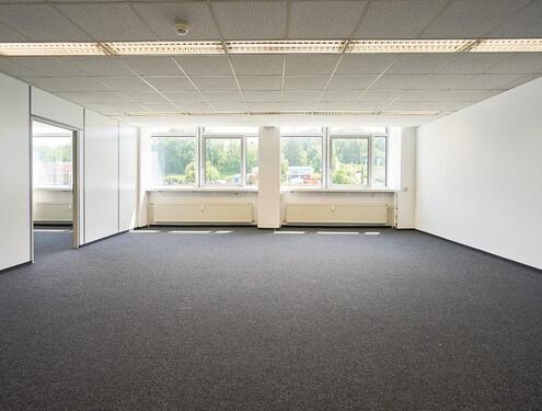 Foto - Büro mit Lagerfläche - renoviert & budgetfreundlich SOFORT VERFÜGBAR