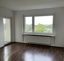 Geräumige 2-Zimmer-Wohnung mit Balkon am Kostenberg - Velbert Velbert-Mitte