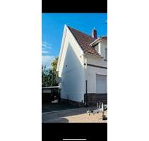 Doppelhaushälfte mit großen Garten & neue Küche ab 01.10.2025 - Rheine