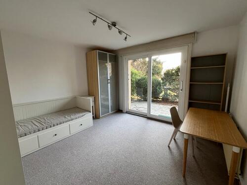 Foto - Große helle WG Zimmer mit Terrasse in der Nähe von FU