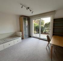 Große helle WG Zimmer mit Terrasse in der Nähe von FU - Berlin Steglitz-Zehlendorf