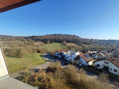 Foto - 2-Zimmer-Wohnung mit Balkon, Einbauküche & Stellplatz in Randlage