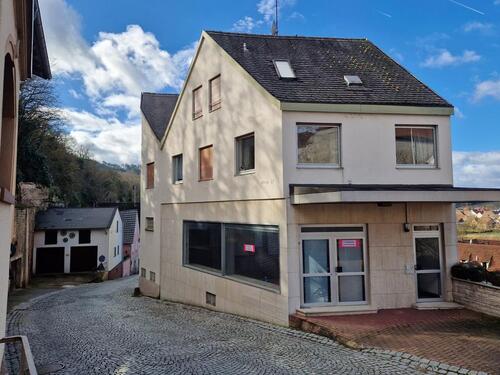 Foto - Haus mit Gewerbe & viel Platz – ideal für Wohnen & Hobby