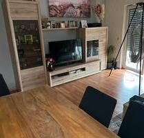 Attraktive 2-Zimmer-Wohnung mit EBK, Balkon & Stellplatz - Weidhausen bei Coburg