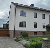 Großzügige 3-Zimmer-Wohnung, Küche, Bad, Balkon, Treppenlift - Witzenhausen Neuseesen