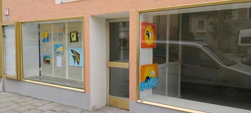Foto - Neu renovierte Gewerbefläche - 290,00 EUR Kaltmiete,