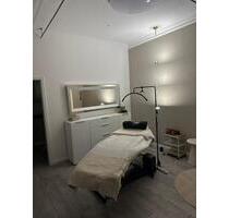 Kosmetikraum, Kosmetikstudio - 750,00&nbsp;EUR Kaltmiete, in Offenbach am Main (PLZ: 63073) Bieber