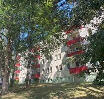 Perfekter Schnitt: 3-Raum-Wohnung mit freiem Blick und West-Balkon! - Gera Alt-Bieblach