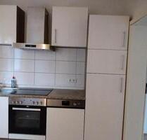 Erdgeschoss: 2ZKB, EBK, Bad mit Dusche, Balkon - Wilhelmshaven