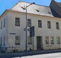 Charmantes 3-Parteien-Haus in Ronneburg – Erschlossen