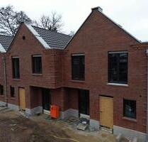 gemütliches Reihenhaus, Erstbezug 01.04., ruhige Sackgasse - Lohne (Oldenburg)