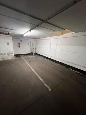 Foto - Großzügiger TG-Stellplatz nähe Hauptbahnhof Darmstadt+E-Anschluss