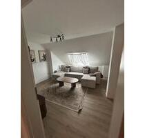 Schöne 3-Zimmer-Dachgeschosswohnung - Arnsberg Obereimer