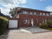 Foto - Baesweiler Märchenviertel: DHH, 4 Schlafz., Sauna, PV, prov-frei