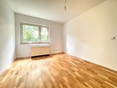 Foto - Wohnen am Dutzendteich: top gepflegte 2-Zimmer-Wohnung +++ WG-geeignet +++