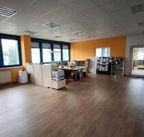 Büro Etage in Erkner 1. OG - 3.050,00&nbsp;EUR Kaltmiete, ca.&nbsp; 7,00&nbsp;m&sup2; in Erkner (PLZ: 15537)