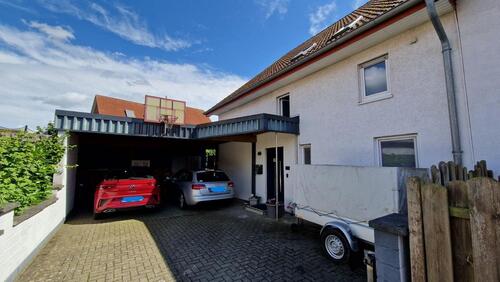 Foto - 5 Zimmer auf 3 Ebenen mit Carport, Pool und Sauna