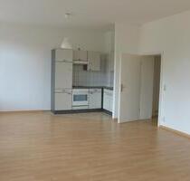 Zentrumsnah * 1 Zimmer * Einbauküche * Frei ab 01.07.2026 - Chemnitz