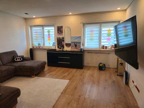 Foto - 4 Zimmer Wohnung mit GarageWerkstatt und Hebebühne