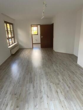 Foto - Helle 2,5 Zimmer Wohnung mit privatem Garten