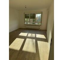 Helle 2-Zimmer-Wohnung mit Balkon in Frankfurt am Main