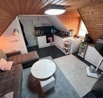 1,5 Zimmer Dachgeschoss - 700,00&nbsp;EUR Kaltmiete, ca.&nbsp; 20,00&nbsp;m&sup2;&nbsp;Wohnfl&auml;che in Unterschleißheim (PLZ: 85716)
