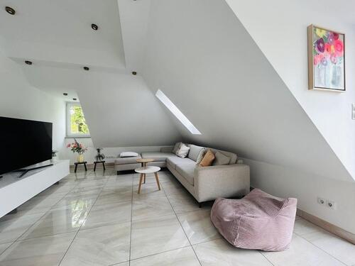 Foto - 4 Zimmer Dachgeschoßwohnung zur Miete in München