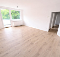 **Frisch renoviert: +Balkon +neuer Laminat +weiße Wände +neues Tageslichtbad** - Marl Alt-Marl