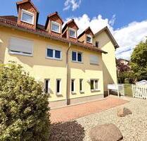 gemütliche 2-Raum-Dachgeschosswohnung mit Balkon und Einbauküche - Ballenstedt