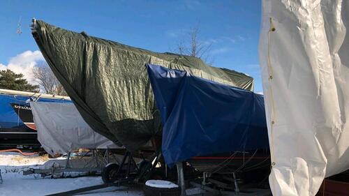 Foto - Stellplatz für Wohnmobile Boote