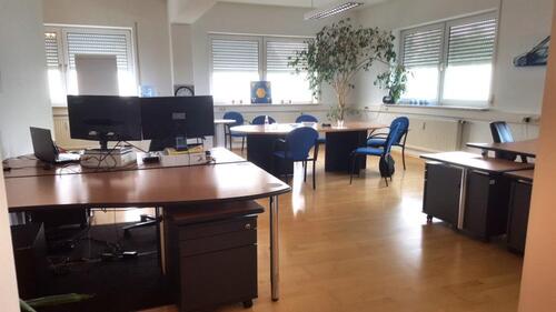 Foto - Attraktive Büro-Geschäftsräume - hell, günstig, gut gelegen