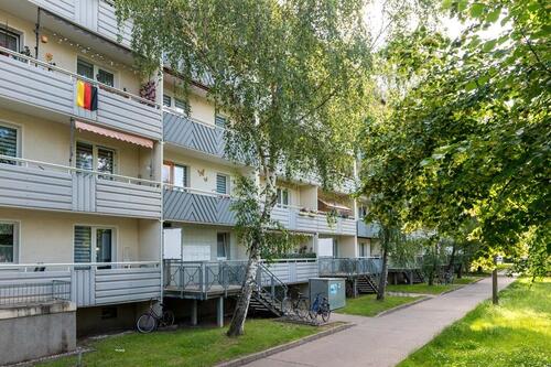 Foto - Moderne 3-Raum-Wohnung mit Balkon und Aufzug zu vermieten.
