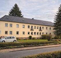 7-Raum Wohnung 2 Bäder mit Garten 1. OG - Schmölln