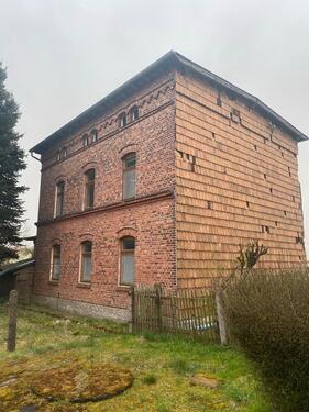 Foto - 8 Zimmer Mehrfamilienhaus, Wohnhaus zum Kaufen in Menteroda