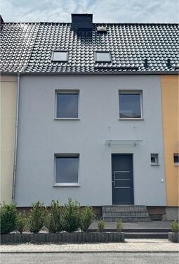 Foto - Haus in Barchfeld mit Garten,Garage,PV für Strom&Warmwasser