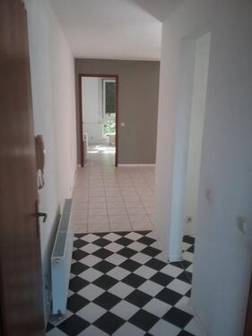 Foto - Moderne helle 2-3 ZKB Penthouse mit Terrasse, Stellplatz, Waldlag