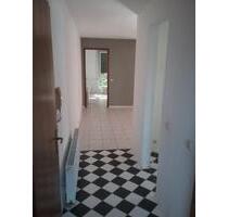 Moderne helle 2-3 ZKB Penthouse mit Terrasse, Stellplatz, Waldlag - Saarlouis