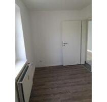 Wohnung im EG 3 Zimmer Küche Bad 2021 komplett renoviert - Uslar