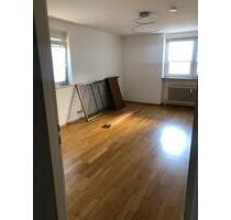 1 Zimmer Wohnung zu Vermieten in Böblingen