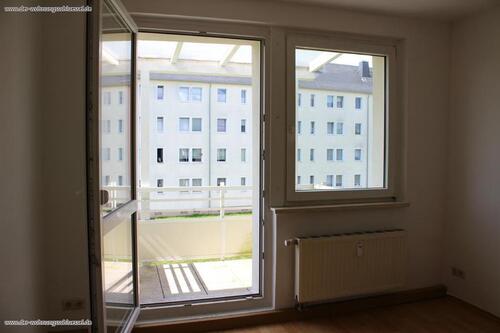 Foto - 4-Raumwohnung mit Balkon! - 394,00 EUR Kaltmiete,
