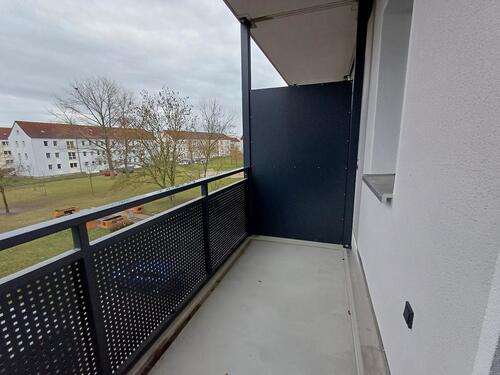 Foto - Schöne familiengerechte 4-Raum Wohnung - Erstbezug nach Sanierung - 1. OG rechts