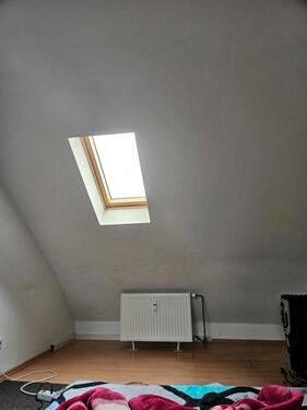 Foto - Zimmer zu mieten - 370,00&nbsp;EUR Kaltmiete, ca.&nbsp; 70,00&nbsp;m&sup2;