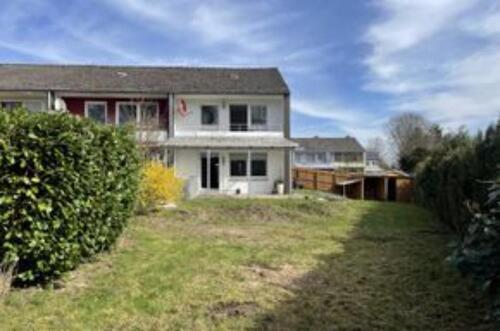 Foto - Reihenendhaus, 4 Zimmer, Küche, 1.5 Bäder, Keller Terrasse Garten