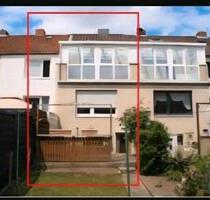 Reinenhaus zur Miete. 1200€ - 1.200,00&nbsp;EUR Kaltmiete, ca.&nbsp; 102,00&nbsp;m&sup2; in Peine (PLZ: 31224)