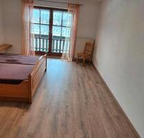 1 Zimmer Wohnung - 400,00&nbsp;EUR Kaltmiete, ca.&nbsp; 33,00&nbsp;m&sup2; in Bad Birnbach (PLZ: 84364) Asenham